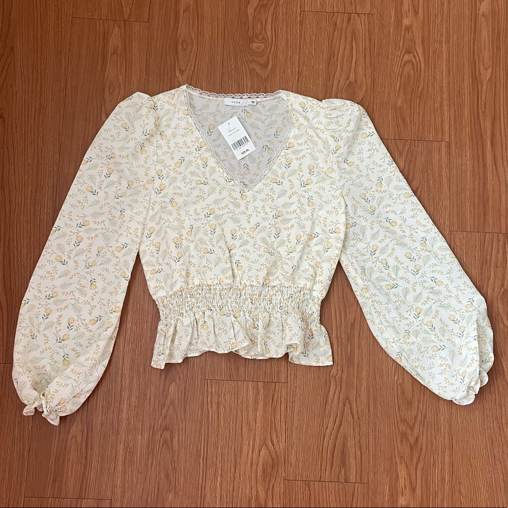 NWT Lush long sleeve floral crop top